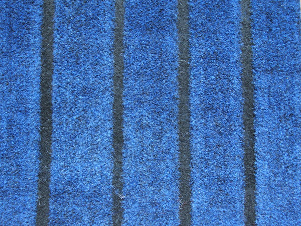 Flat&nbsp;Striped&nbsp;Carpet